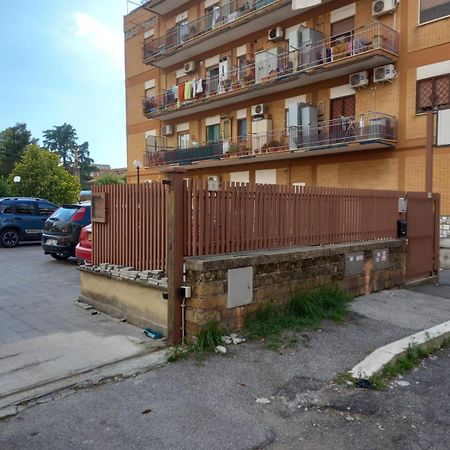 Premium Apartment With Parking Ciampino Esterno foto