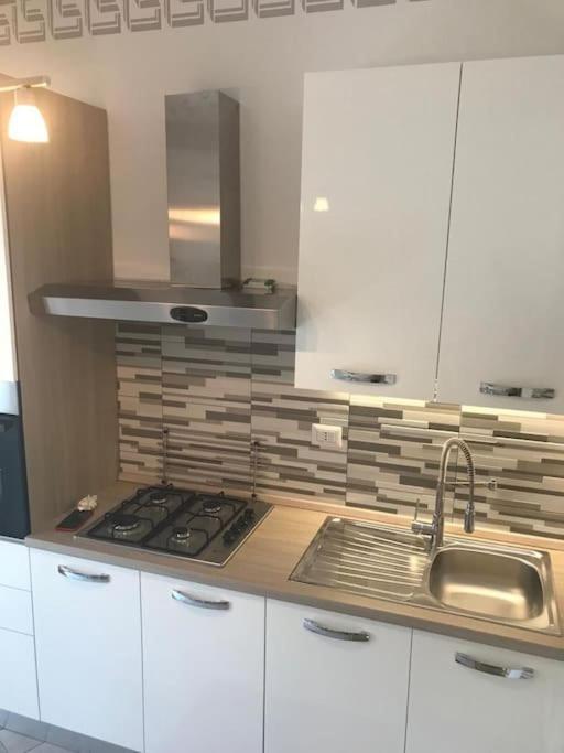 Premium Apartment With Parking Ciampino Esterno foto